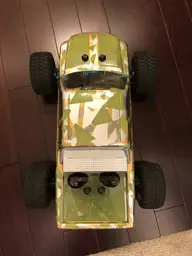 4748