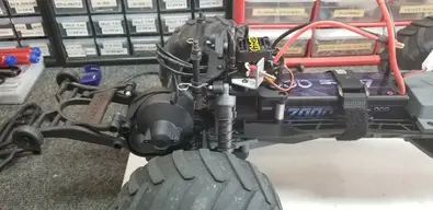 ECX AXE Switch Mod.jpg